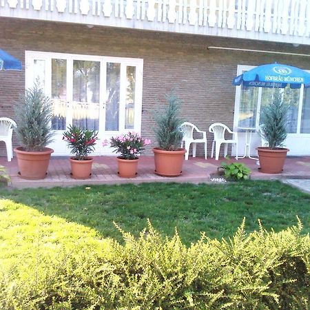 Napfeny Apartment Keszthely Ngoại thất bức ảnh
